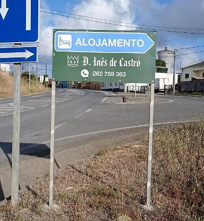 Alojamento Dona Ines De Castro Atouguia Da Baleia Exterior photo